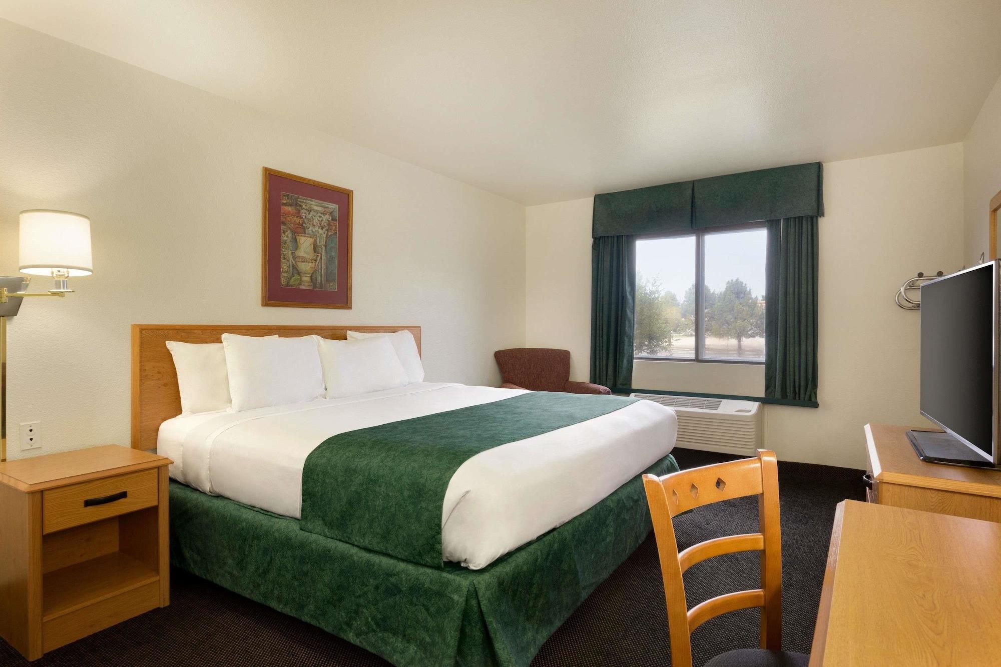 Travelodge By Wyndham Alpine Extérieur photo